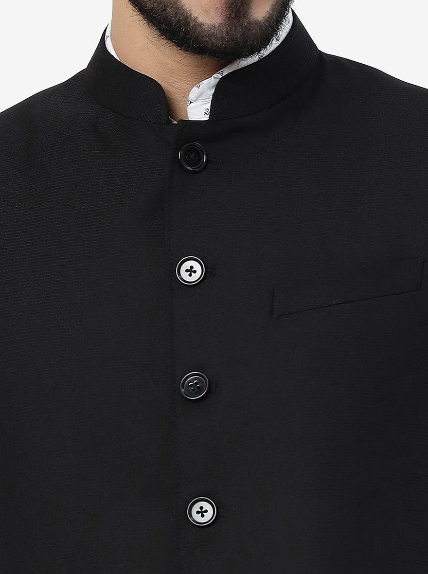 Black Solid Regular Fit Modi Jacket | JadeBlue