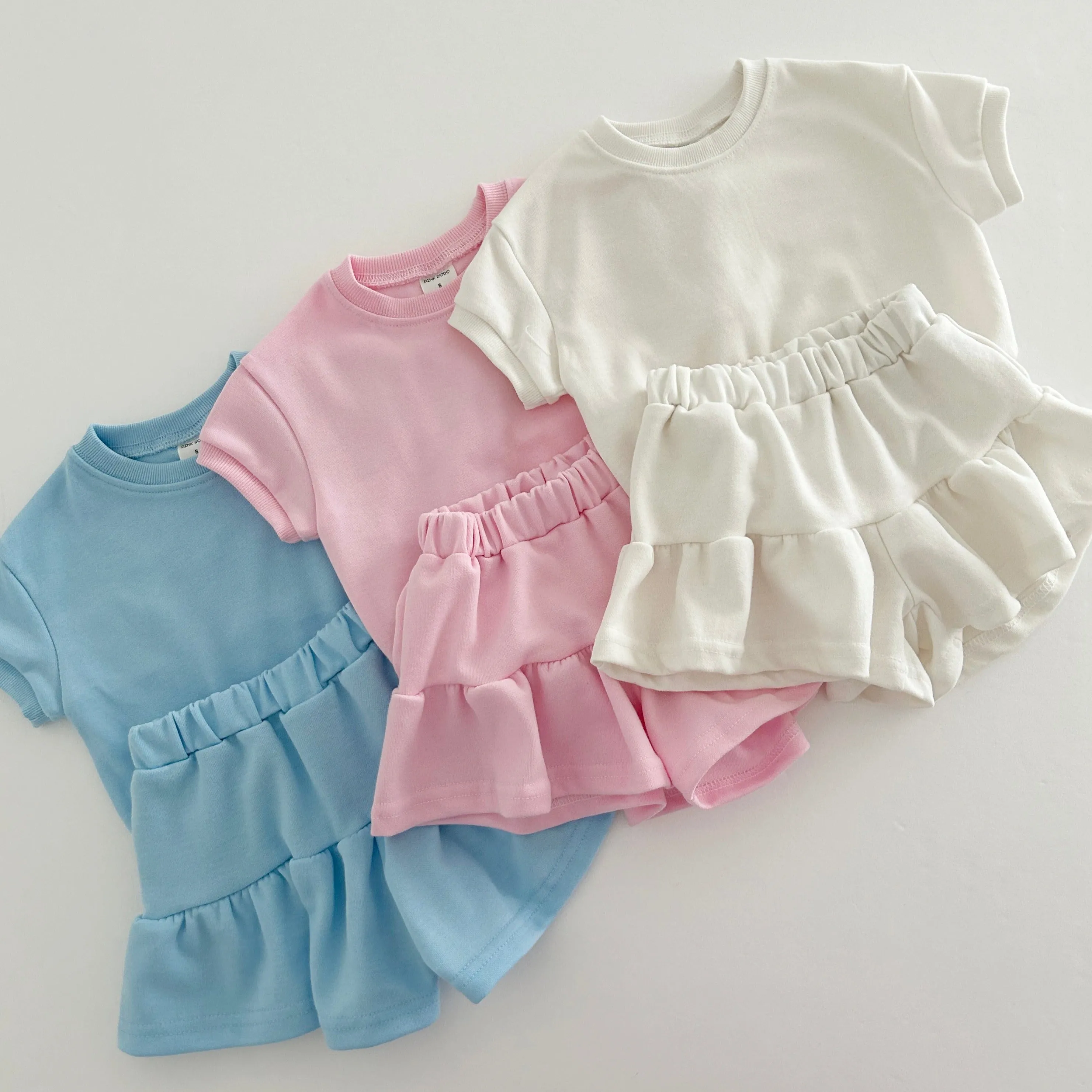 Kids Short Sleeve Sweatshirt and Skirted Shorts Set (2-7y) - 3 Colors