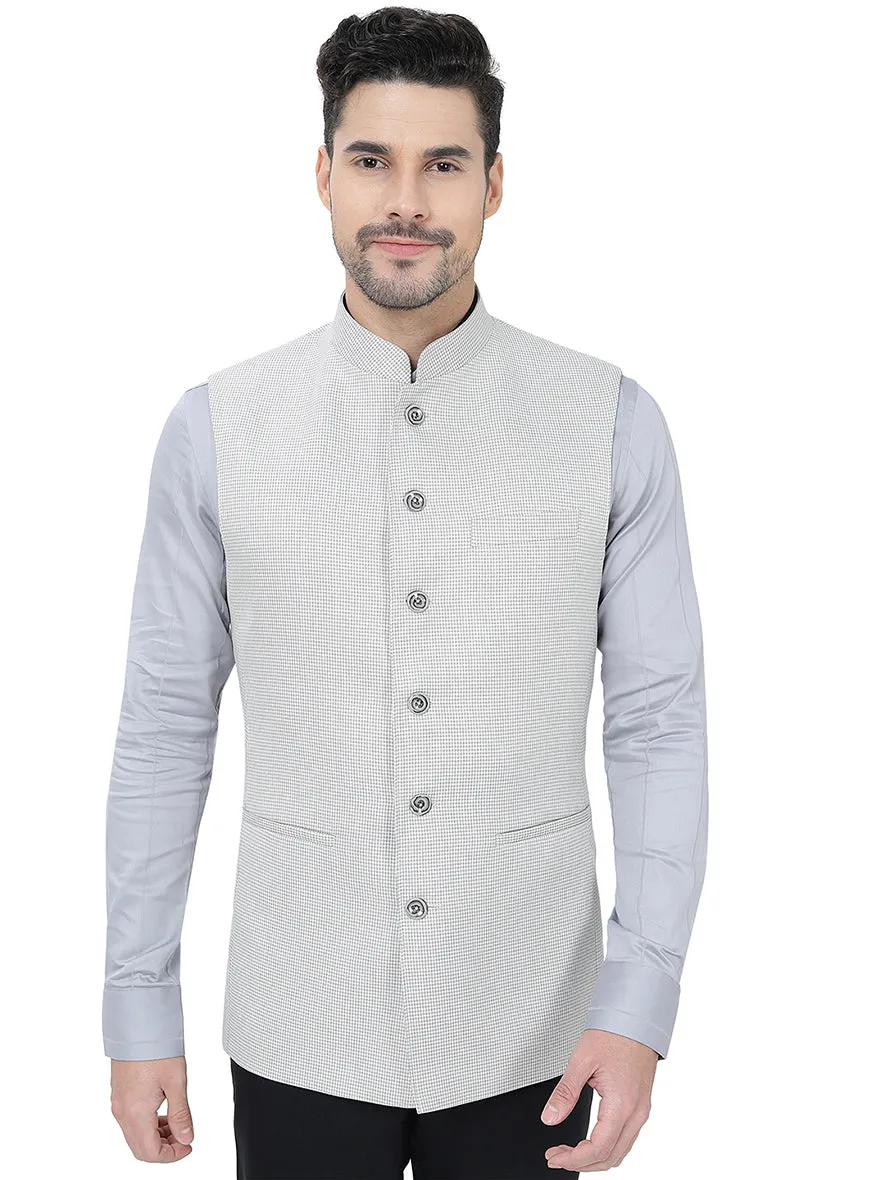 Light Grey Solid Regular Fit Modi Jacket | JadeBlue