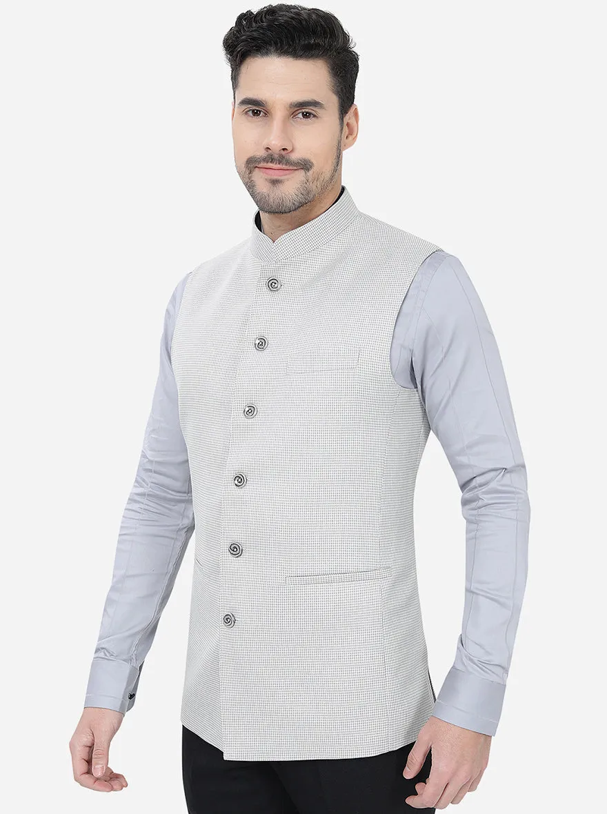 Light Grey Solid Regular Fit Modi Jacket | JadeBlue