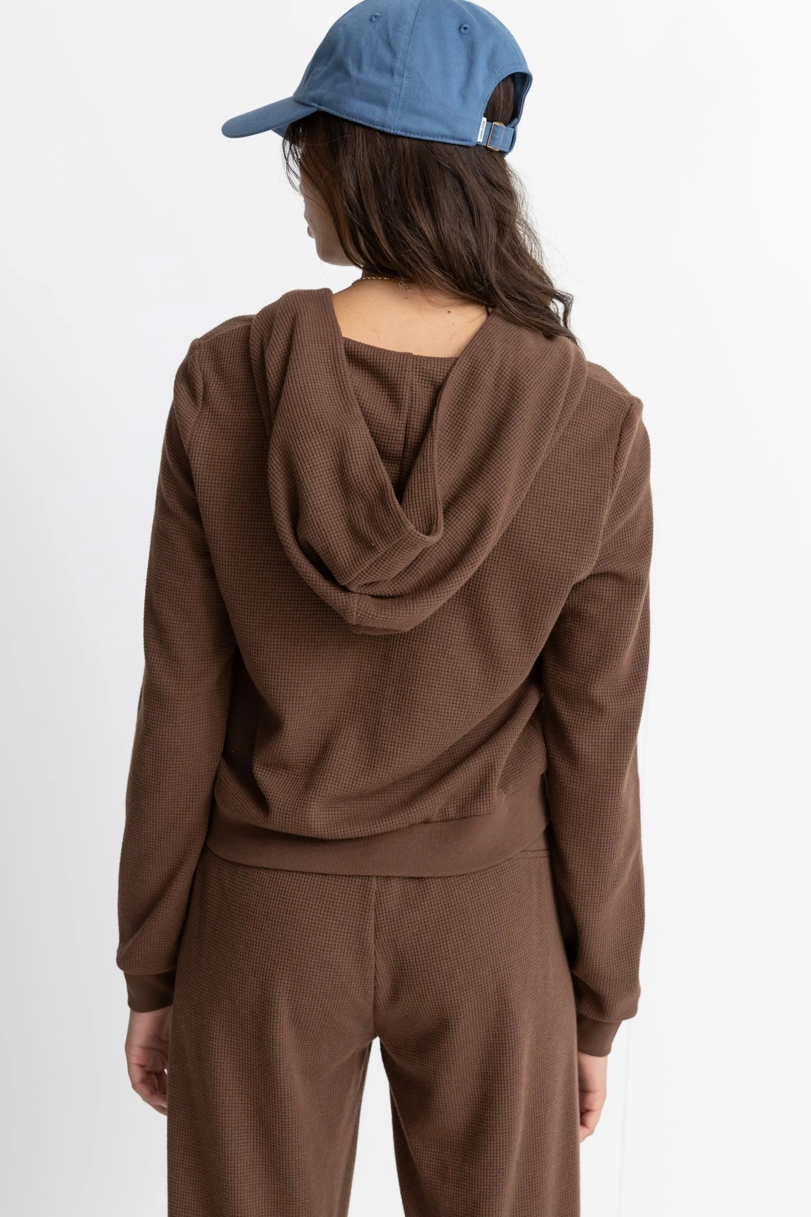 Light Layers Zip Up Chocolate