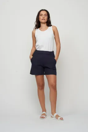 LOOSE LINEN SHORTS