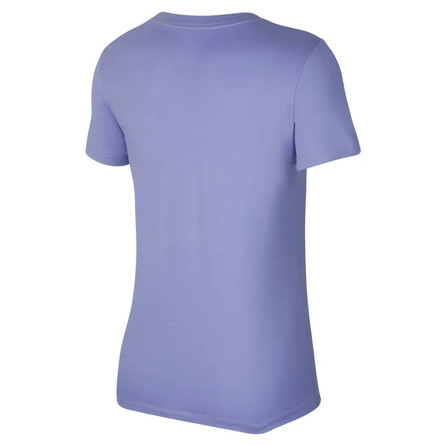 NIKE WOMEN'S SPORTSWEAR ESSENTIAL PURPLE TEE