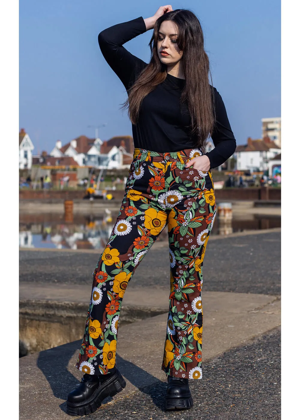 Run & Fly 70's Floral Flare Pants Brown