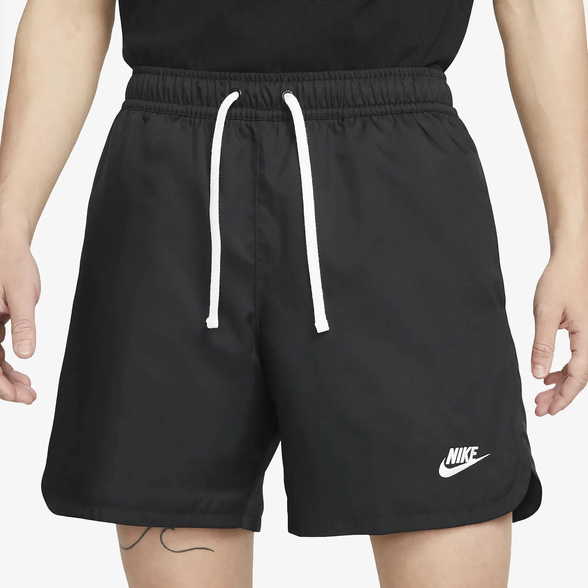 SPORTSWEAR SPORT ESSENTIALS 'BLACK/WHITE'