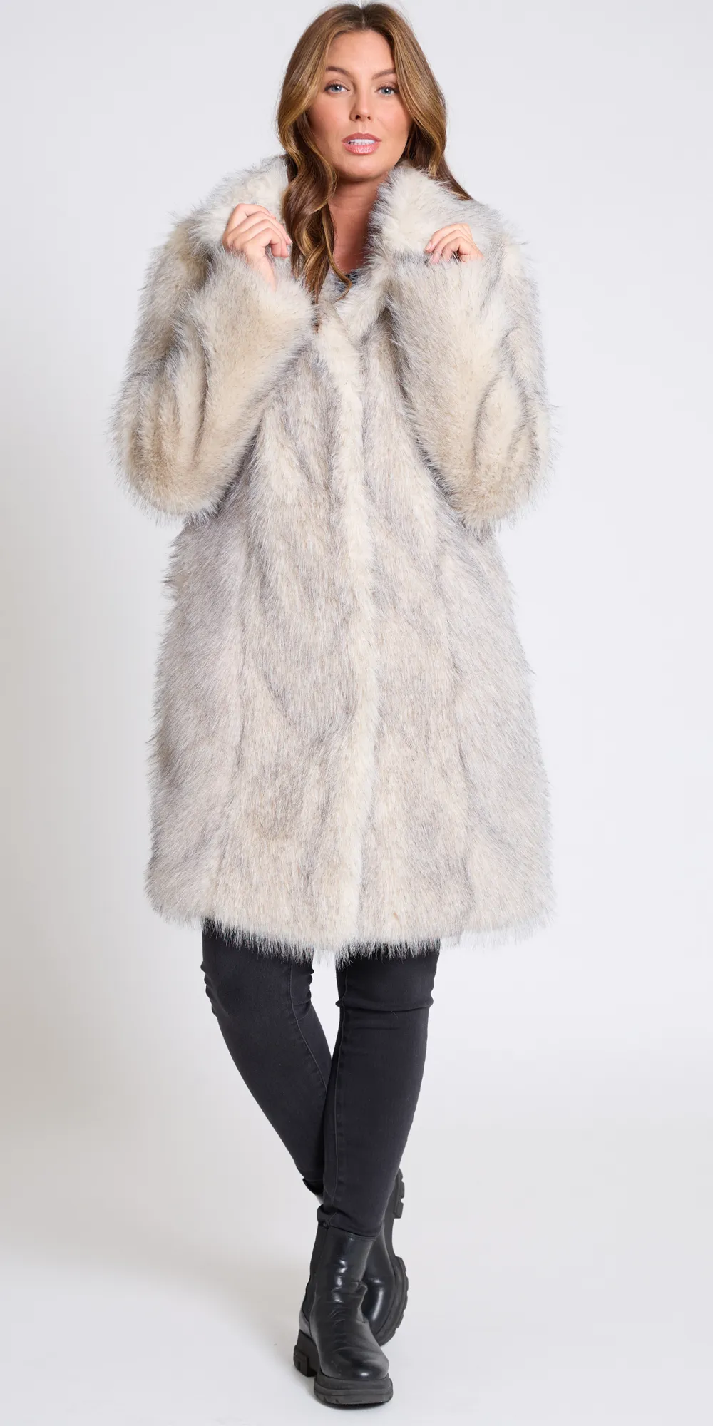 Women’s Luxurious Soft Faux Fur Long Coat